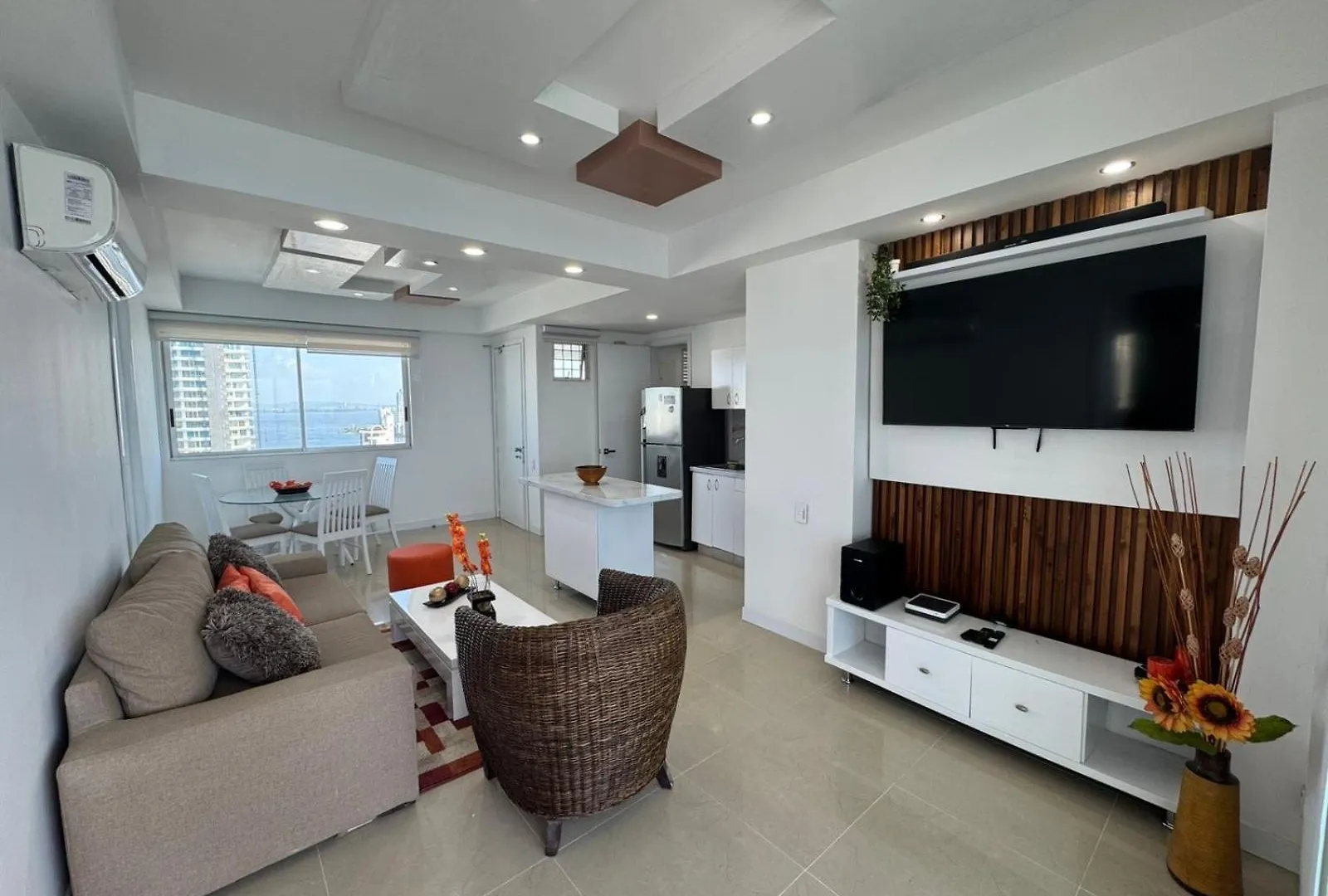 Apto Luxury Cartagena 2401 Palmetto1 Frente Al Mar contacts